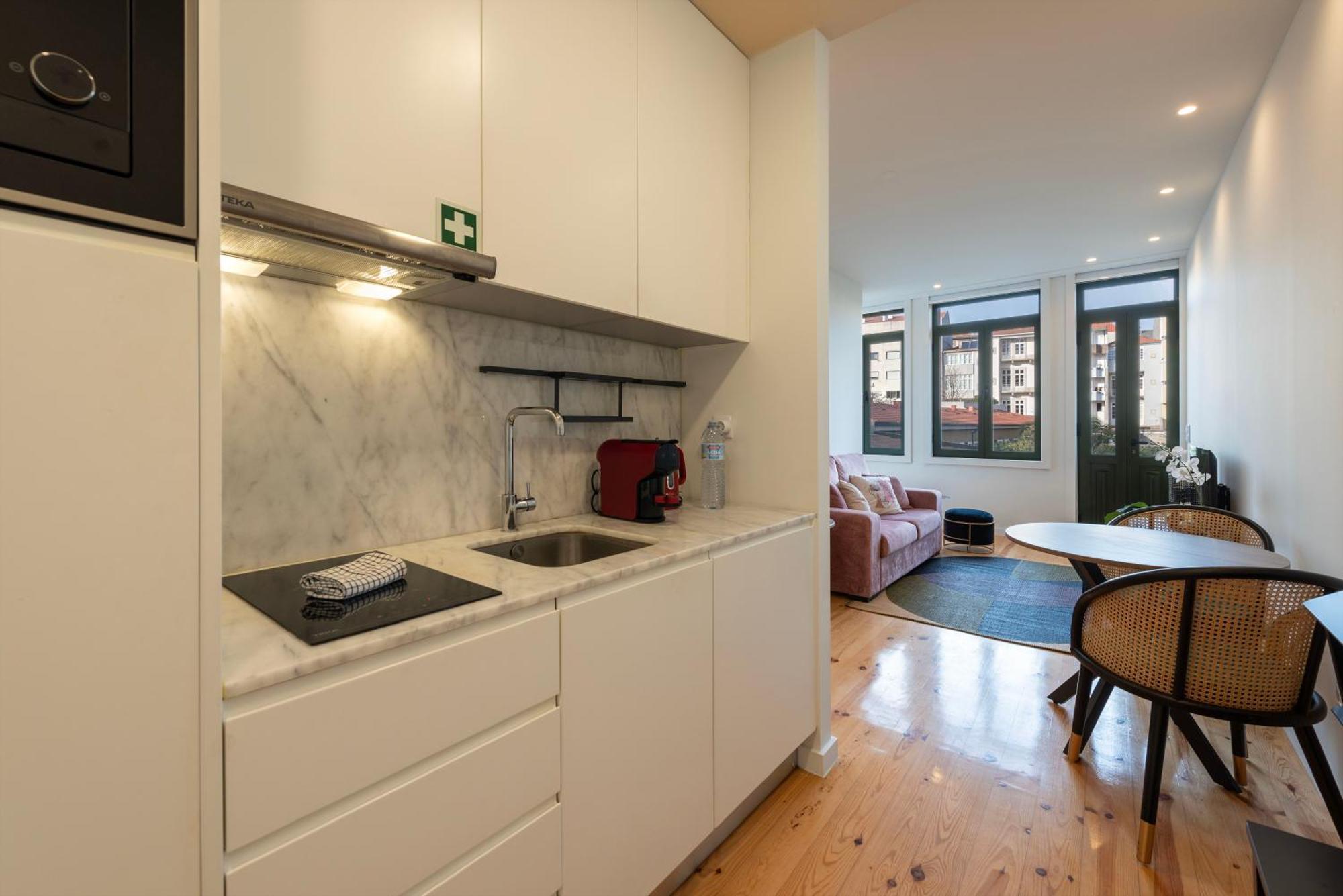 Ferienwohnung Chic Porto Hideaway: Pool & Garden Exterior foto
